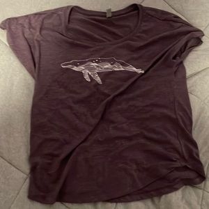 women’s graphic tee whale vintage shirt